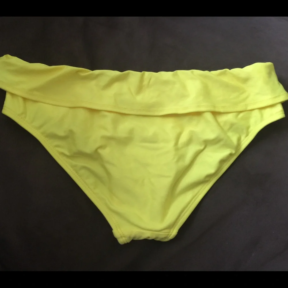 ANTHROPOLOGIE BIKINI BOTTOMS